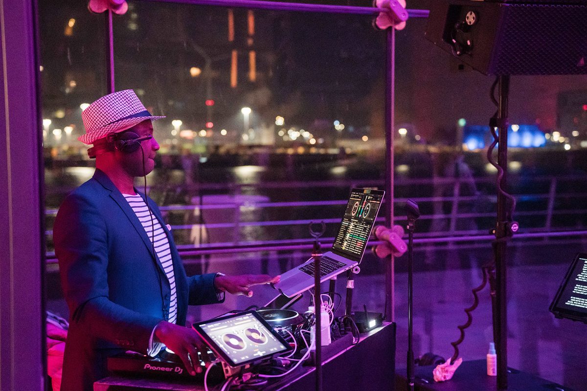 Eröffnung Showroom IDX 22 Hamburg von Artemide, Ege Carpets, Gabriel