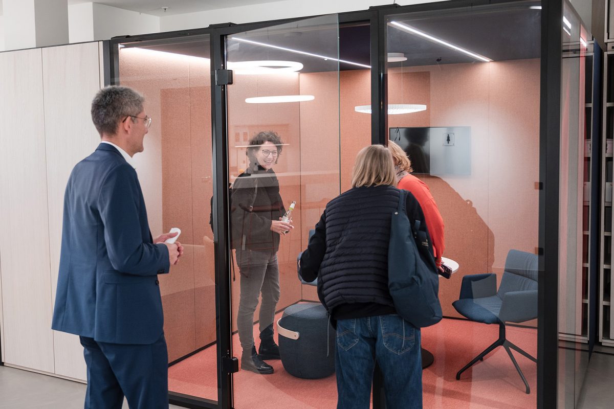 Eröffnung Showroom IDX 22 Hamburg von Artemide, Ege Carpets, Gabriel